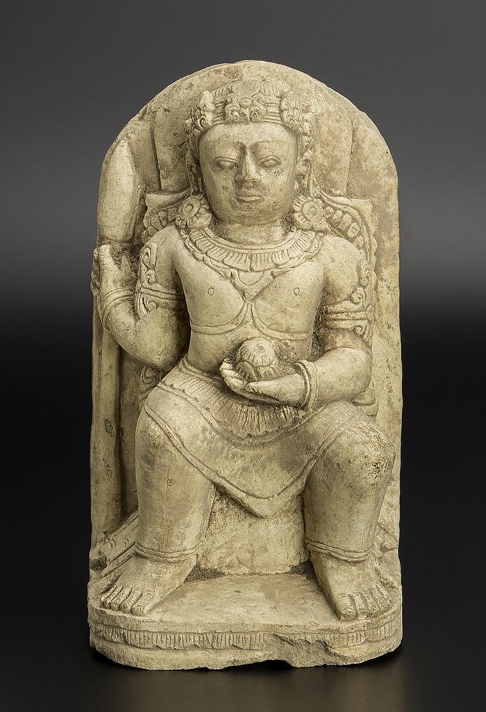 お得高品質インドネシア 14世紀 石造ドヴァラパーラ像 共箱 仏像 古美術 仏像