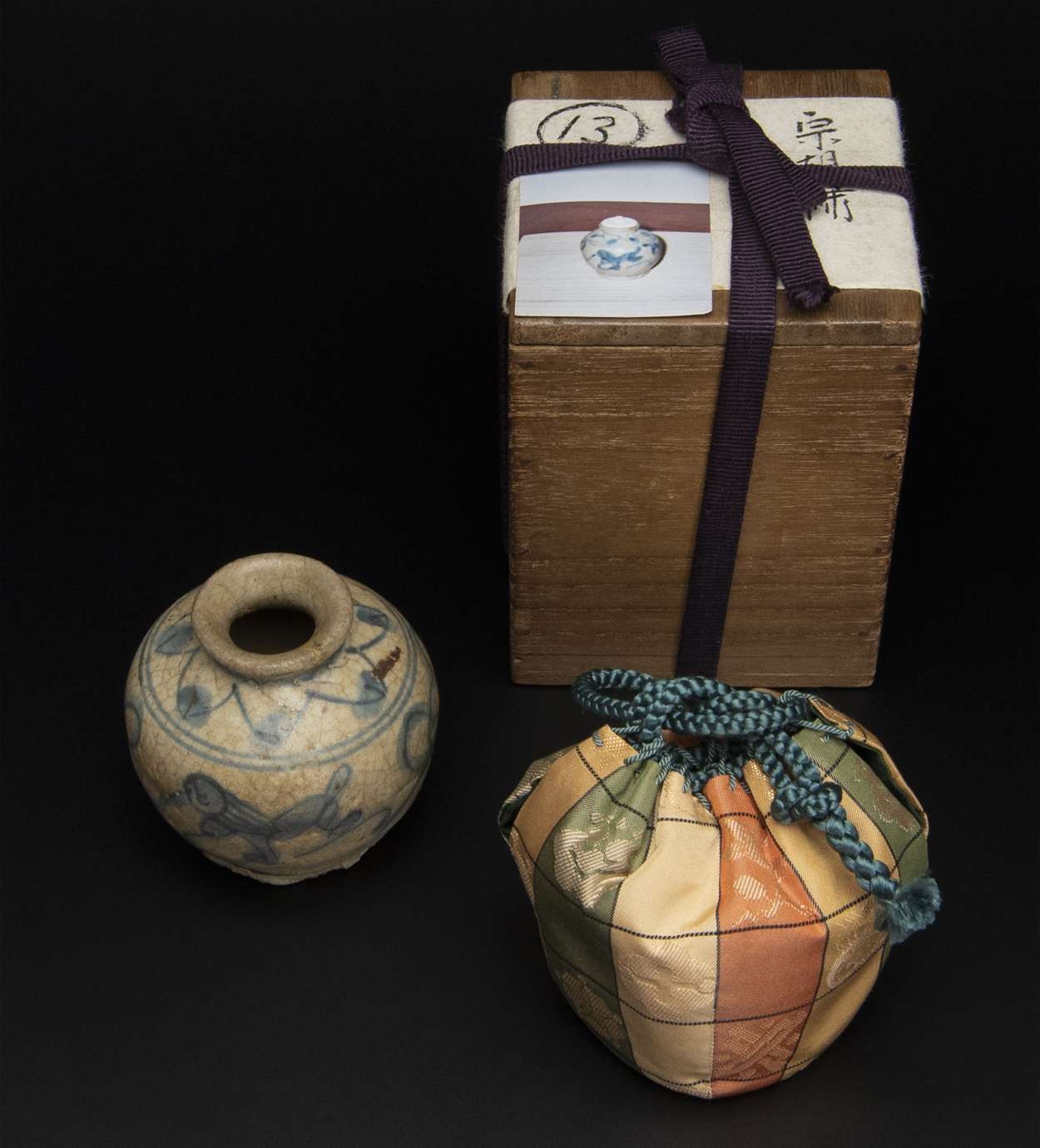 【即納最安値】明 青花小罐 共仕覆 共箱 中国 古美術 煎茶道具 明