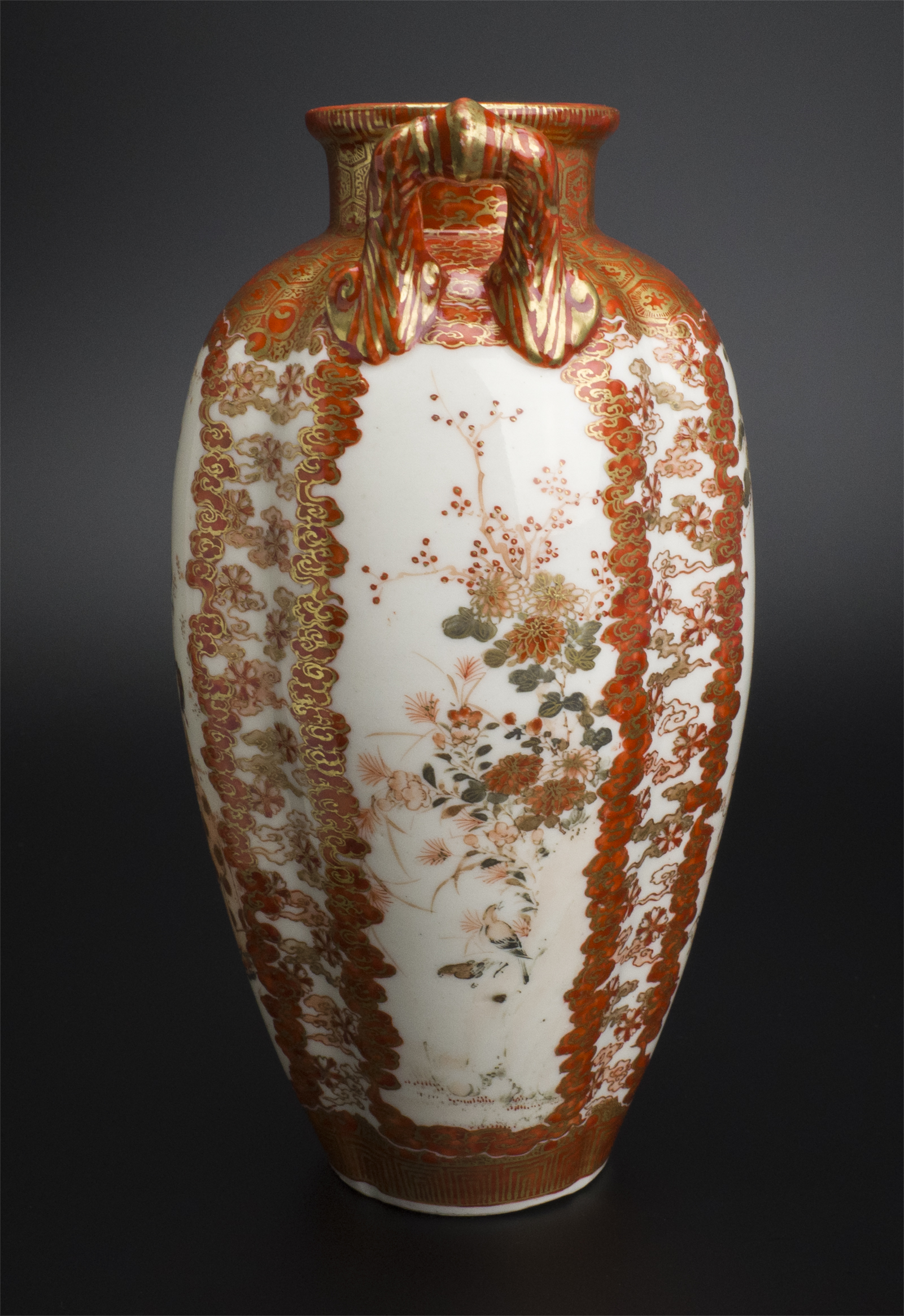 値段加賀九谷綿野製 金彩人物紋瓶 明治時代 古美術 花器、壷